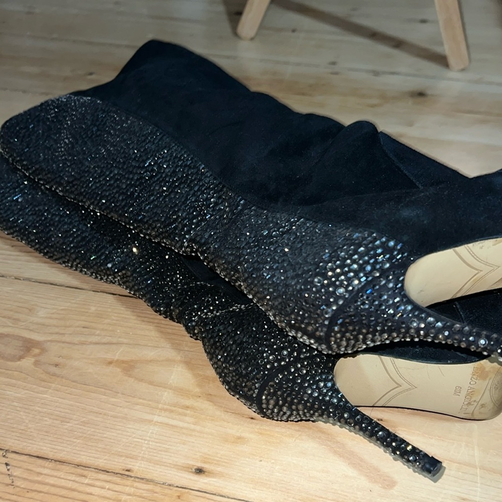 Enzo Angiolini Black and Silver Heeled Boots - Picture 5 of 8